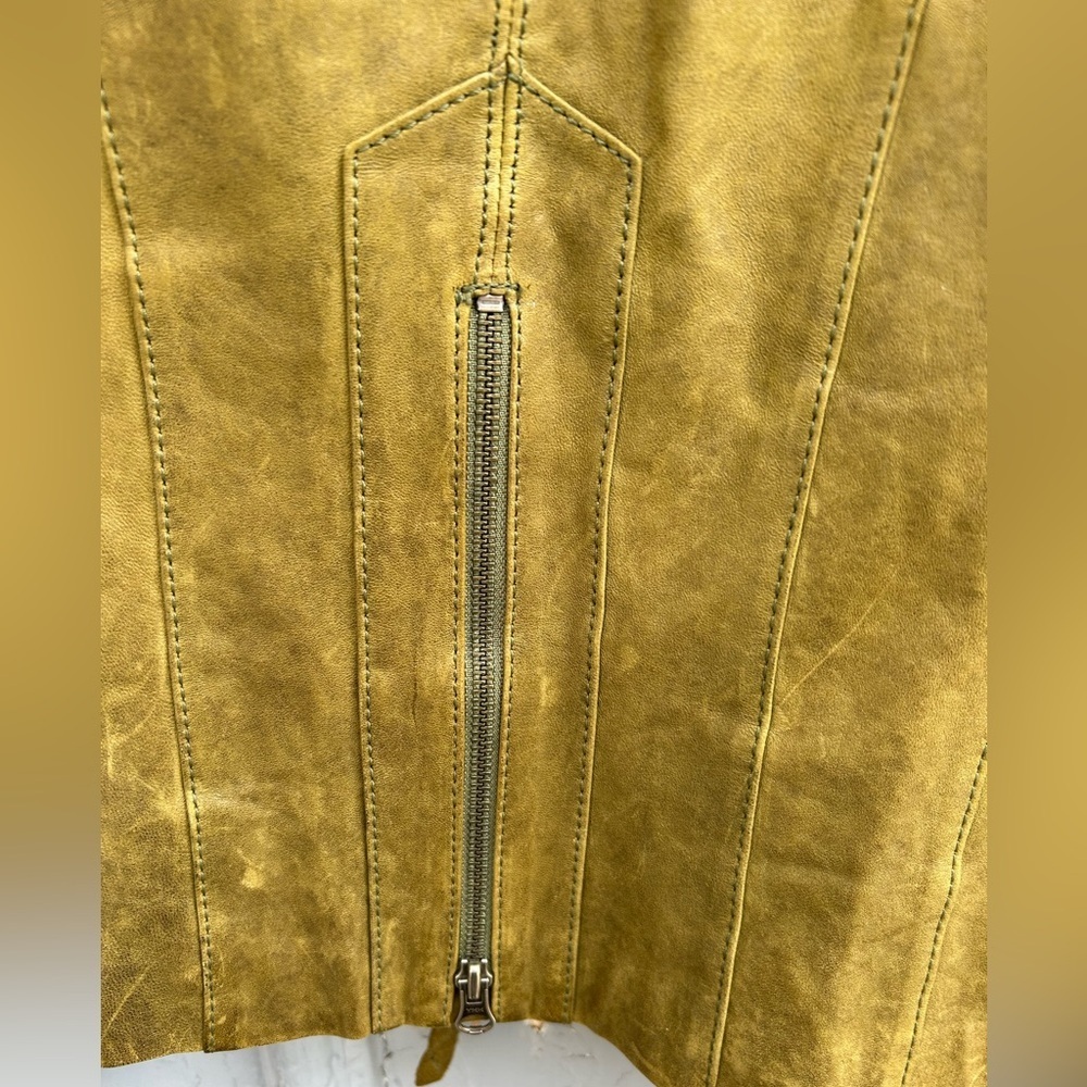 Danier tan leather moto Jacket, size xs - Picture 7 of 8
